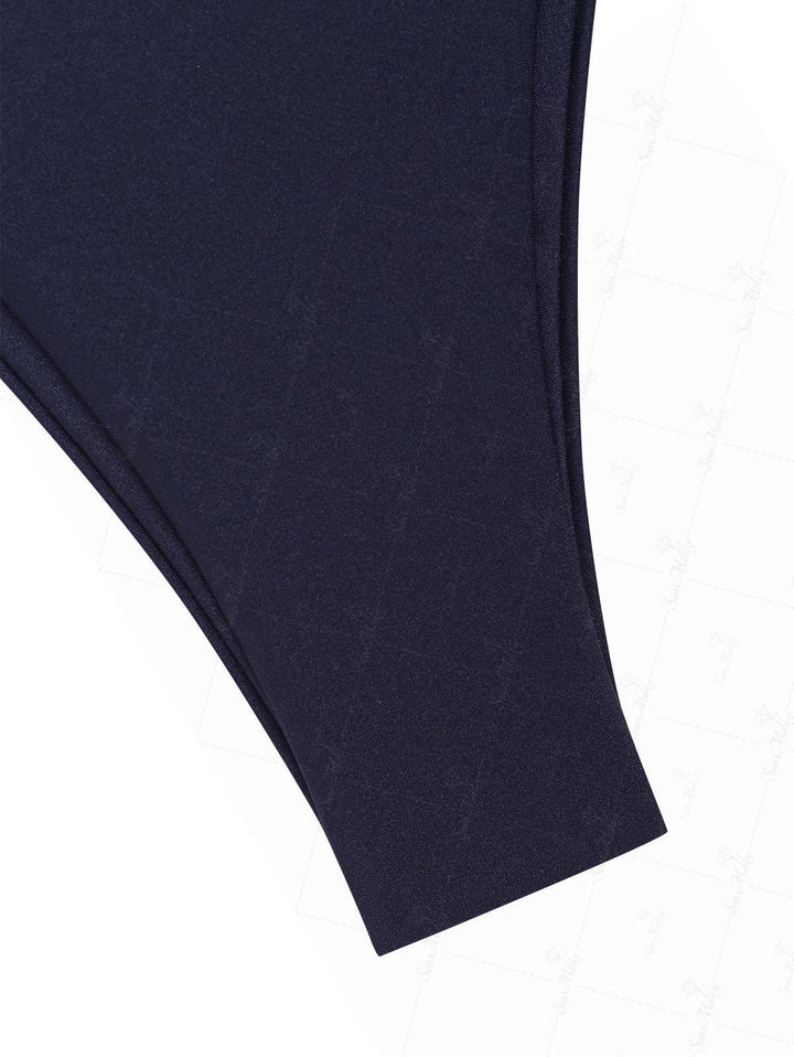 Blue | Conjunto de bikini con aros y lazos laterales