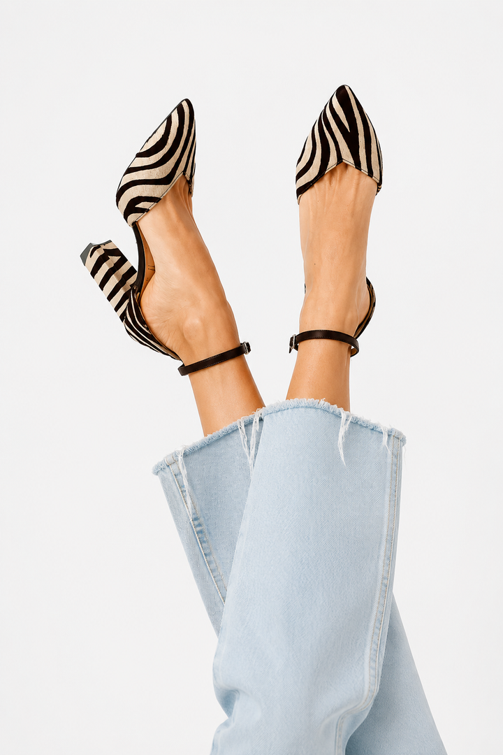 Zebrina™ | Sandalias de tacón medio con tira y estampado de cebra